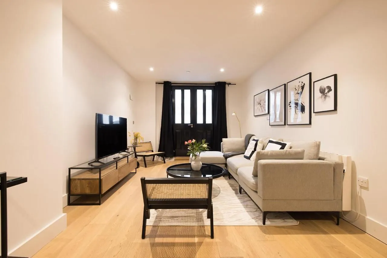 Апартаменты The Brighton Loft - Stunning 1Bdr Flat