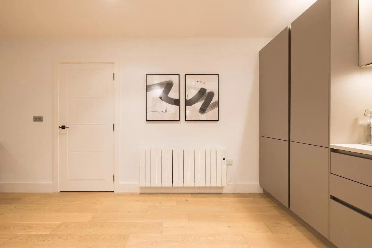 Апартаменты The Brighton Loft - Stunning 1Bdr Flat 0*,